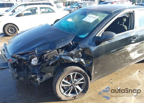 2024 Kia Forte Lxs из США, поврежденный, VIN 3KPF24AD0RE790496